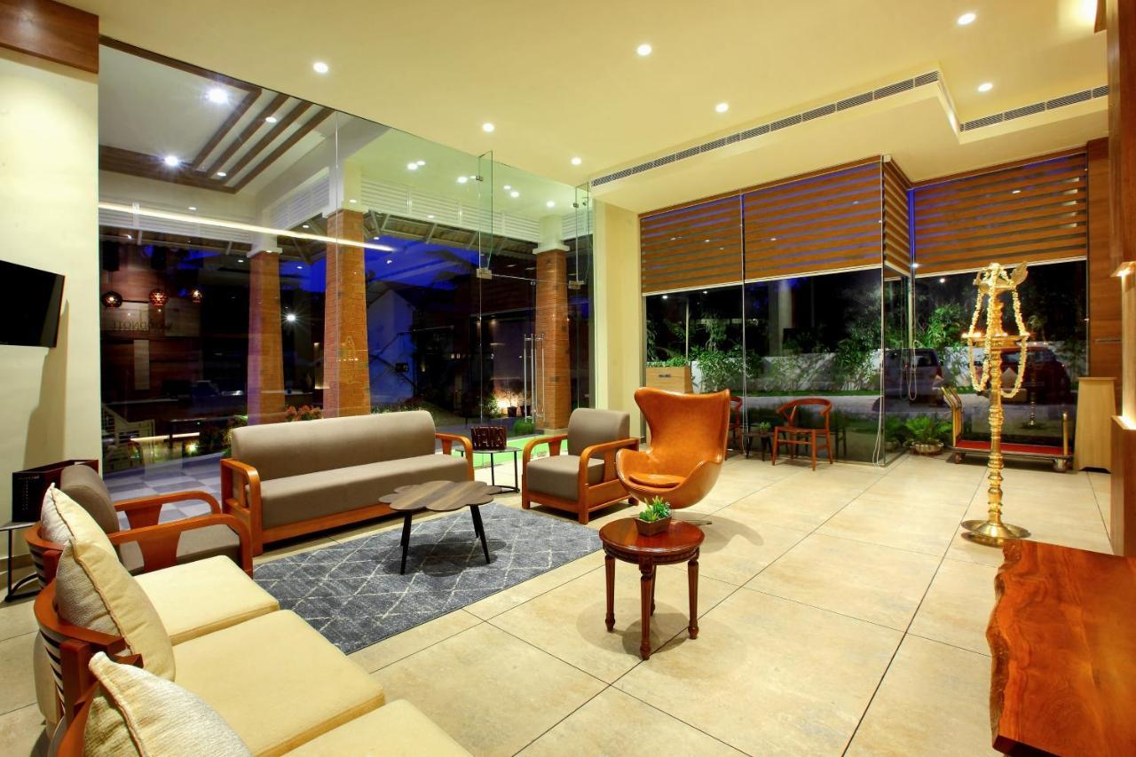 Woodnote Thekkady Hotel Exterior photo